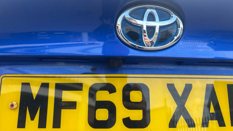 Toyota C-HR 1.8 Hybrid Dynamic 5dr CVT Hybrid Hatchback